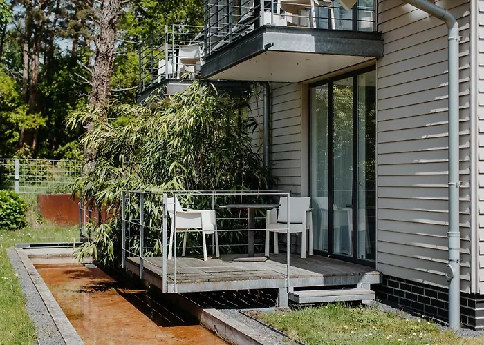 M2 Living No 1 아파트 프레로